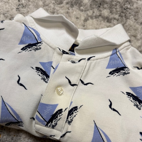 Polo Ralph Lauren Mens Sailboat Print Polo Shirt White Blue Classic Fit Medium - Picture 7 of 7